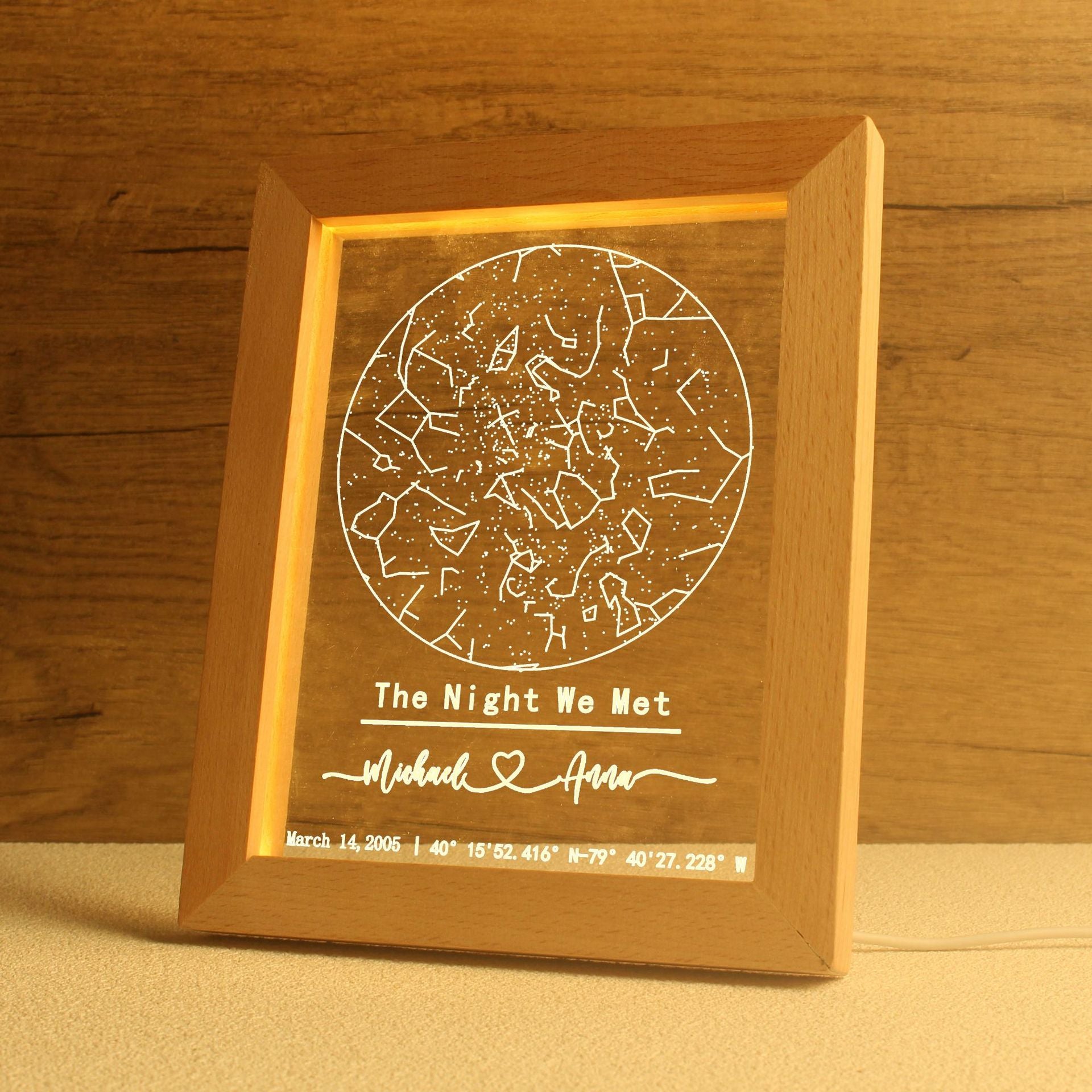 Elegant personalised night light with wooden base – perfect gift for girlfriend, wife or partner.