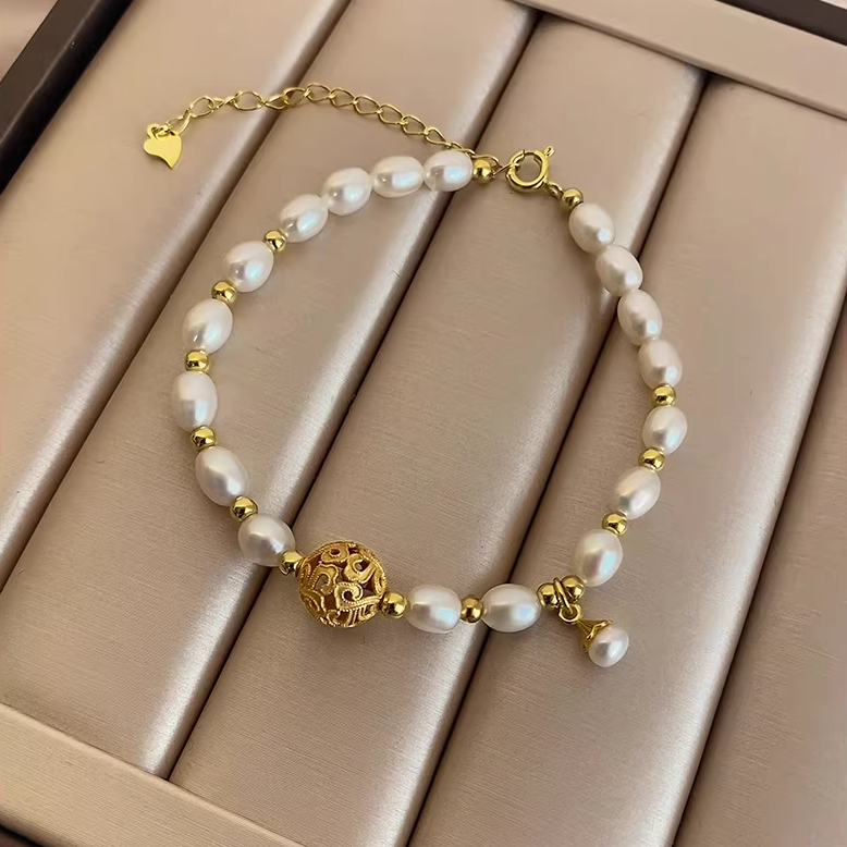 Handmade S925 silver freshwater pearl bracelet with fortune bead