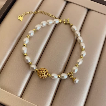 Handmade S925 silver freshwater pearl bracelet with fortune bead