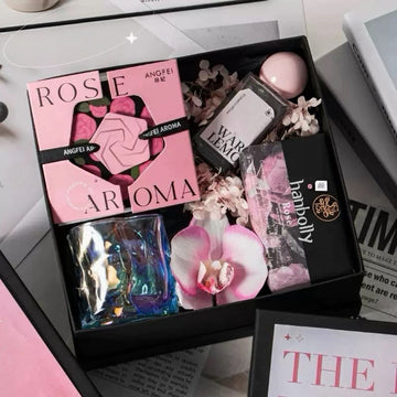 Rose Bliss Luxury Gift Box – Romantic Aroma & Self-Care Set for Her