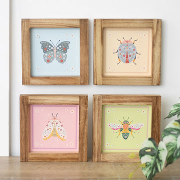 Floral Bug Wooden Frame Set – Whimsical Nature-Inspired Wall Art