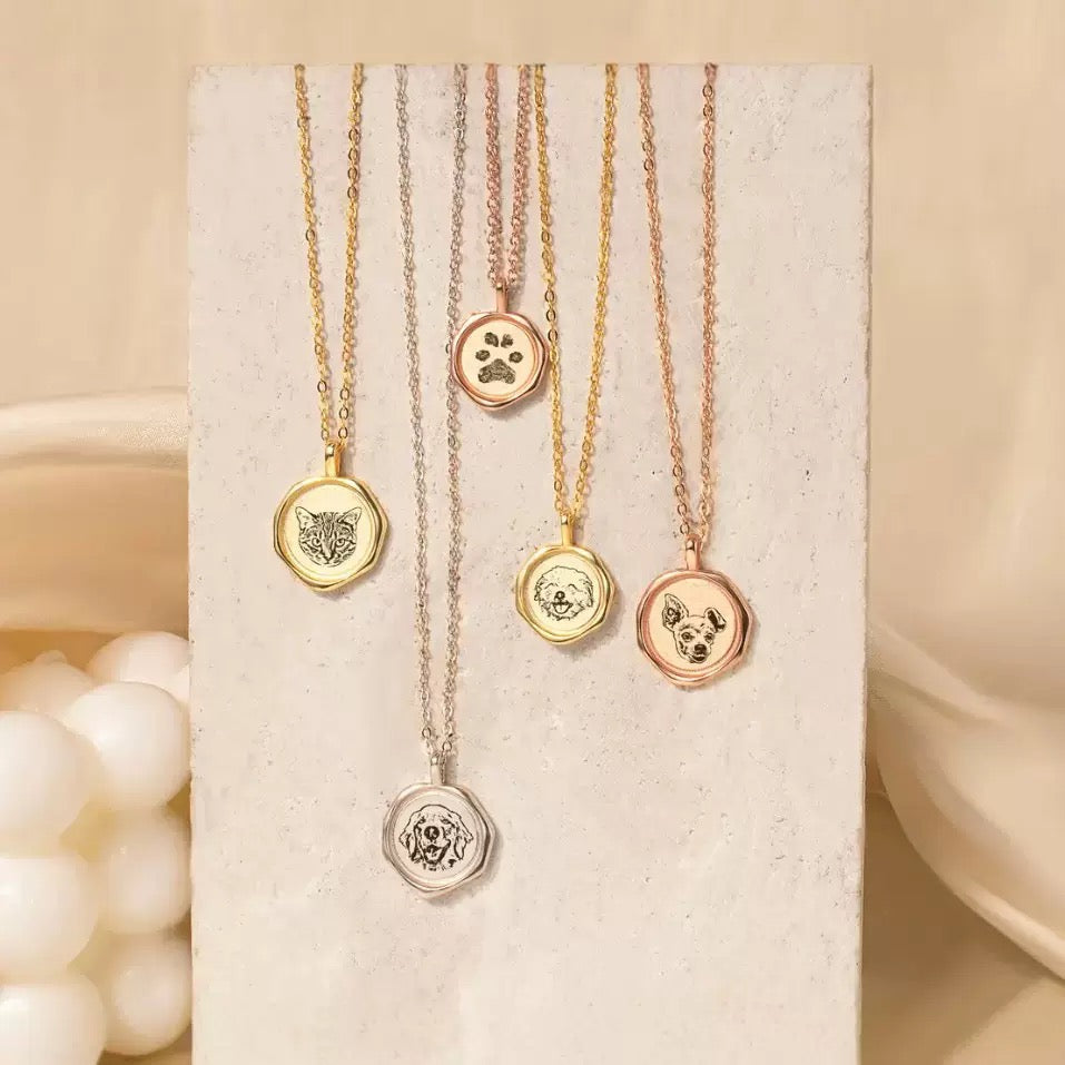 Personalised Pet Portrait Wax Seal Necklace – Custom Photo Engraved