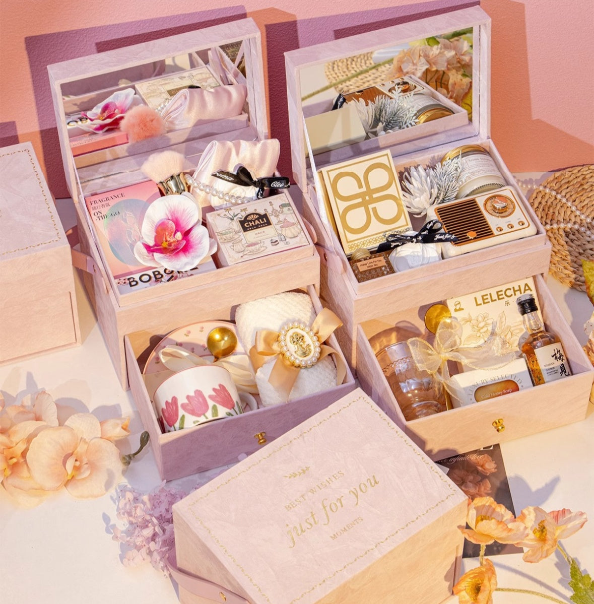 Timeless Moments Gift Set For Women - Chic Pamper Hamper