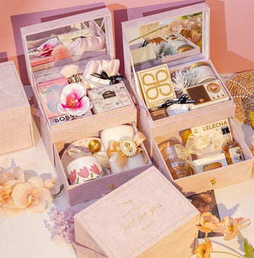 Timeless Moments Gift Set For Women - Chic Pamper Hamper