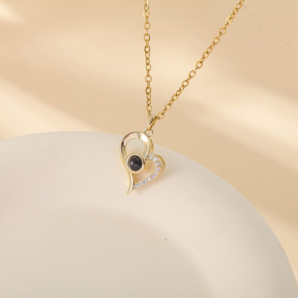 Personalised gold heart necklace with hidden photo projection – custom jewellery gift for her